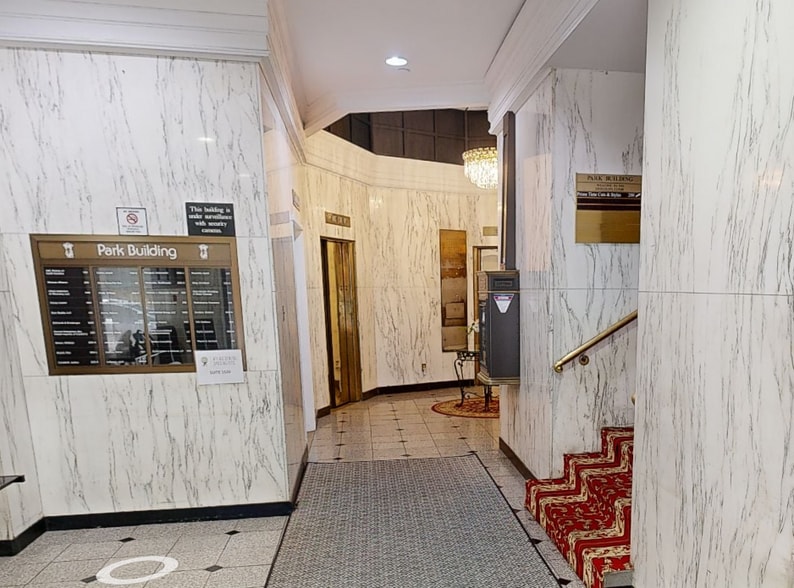 Primary Photo Of 351-355 5th Ave, Pittsburgh Office For Lease