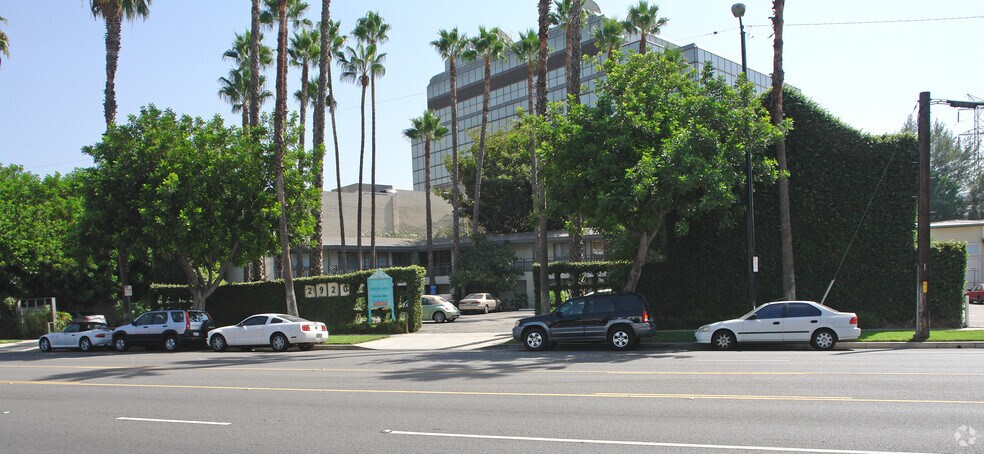 More Photos Of 2920 W Olive Ave, Burbank Loft Creative Space For Lease