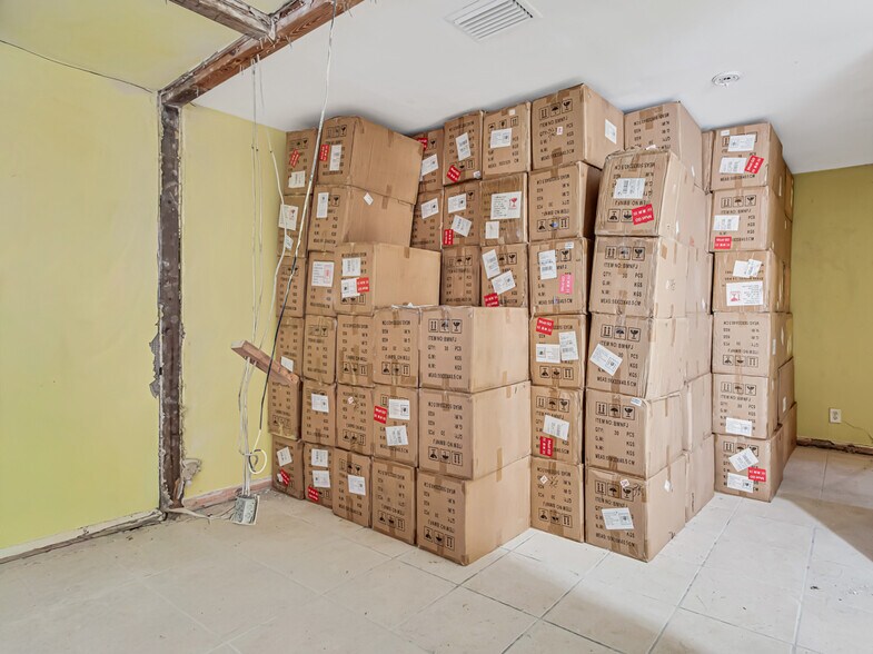 More Photos Of 3565 S Jog Rd, Greenacres Office For Sale