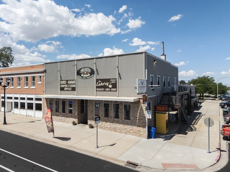 More Photos Of 10 S Main St, Fillmore Restaurant For Sale