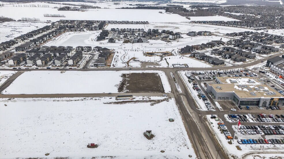 More Photos Of 1167 St Albert trl, St. Albert General Retail For Lease