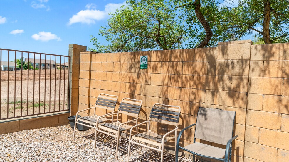 More Photos Of 5911 S 55th Dr, Laveen Assisted Living For Lease