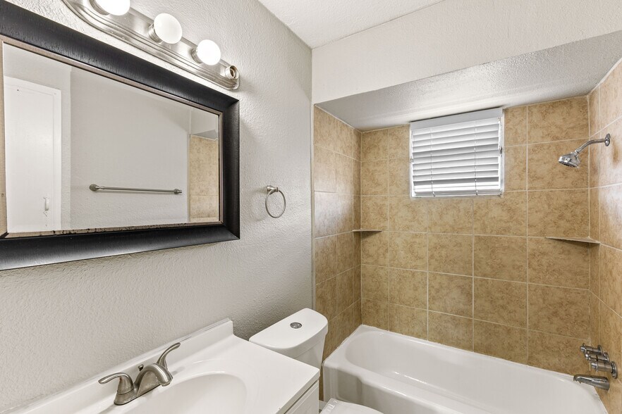 More Photos Of 4950 Live Oak St, Dallas Apartments For Sale