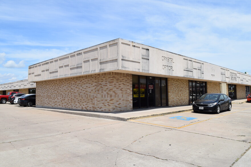 Primary Photo Of 2222 Morgan Ave, Corpus Christi Medical For Sale