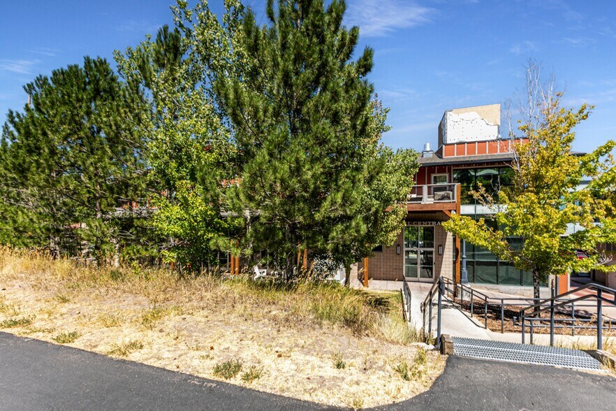 More Photos Of 1790 Bonanza Dr, Park City Office For Sale