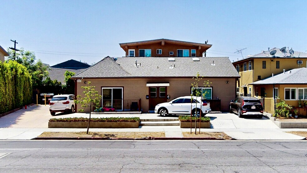 More Photos Of 1344 E Broadway, Glendale Apartments For Sale