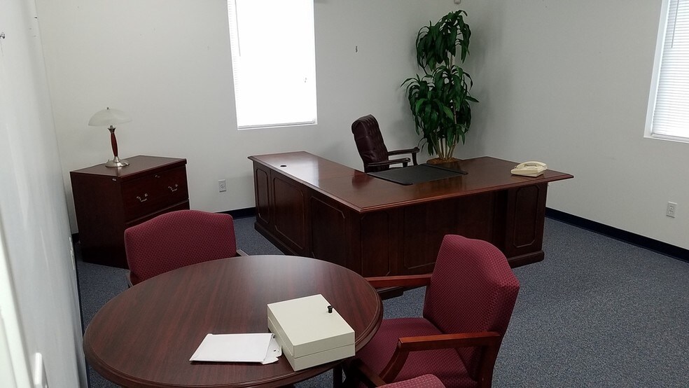 More Photos Of 8208 Salyer Dr, Wallops Island Office For Lease