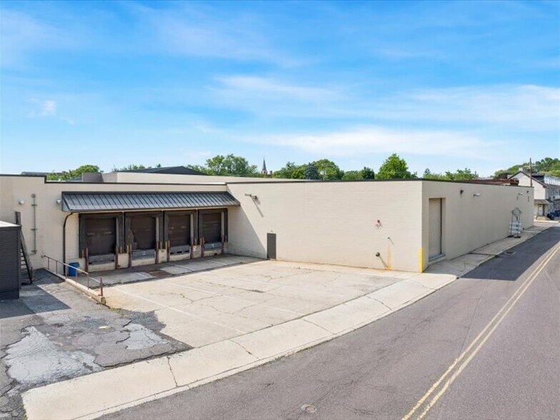 More Photos Of 215 S Washington St, Pottstown Manufacturing For Lease