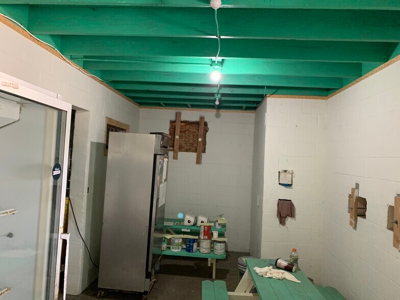 More Photos Of 1115 Roosevelt Ave, San Antonio Restaurant For Lease