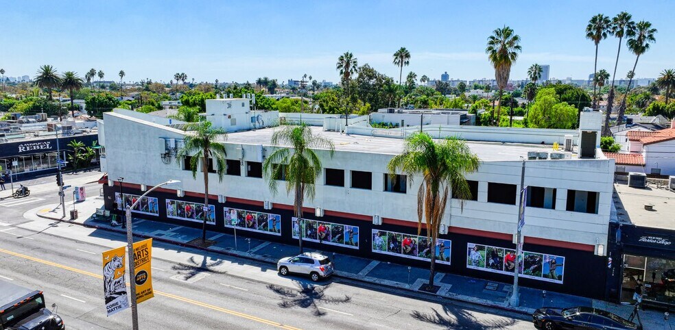More Photos Of 7500-7516 Melrose Ave, Los Angeles Freestanding For Sale