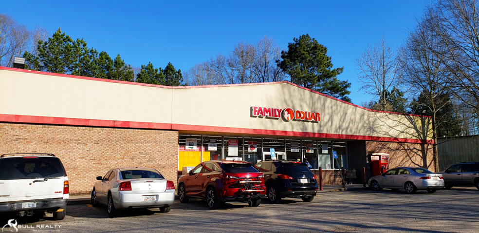 Primary Photo Of 4960 Roosevelt Hwy, Union City Freestanding For Lease