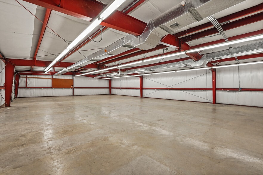 More Photos Of 4631 11th st, Brookshire Warehouse For Sale
