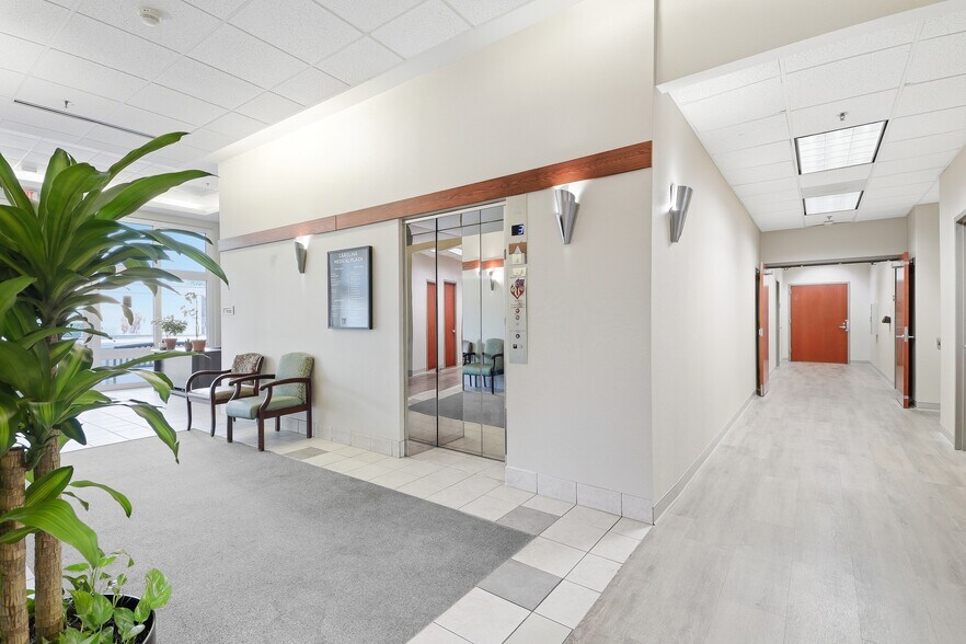 More Photos Of 3010 Farrow Rd, Columbia Medical For Lease