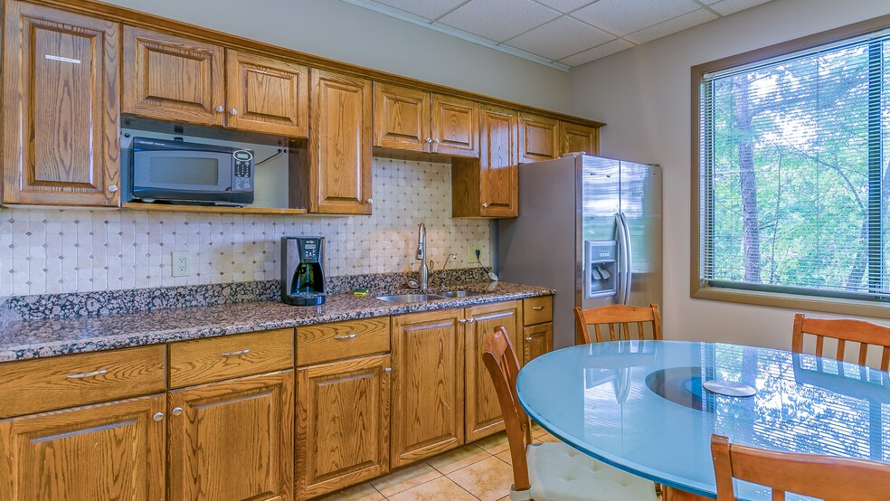 More Photos Of 1132 Hightower Trl, Atlanta Medical For Sale