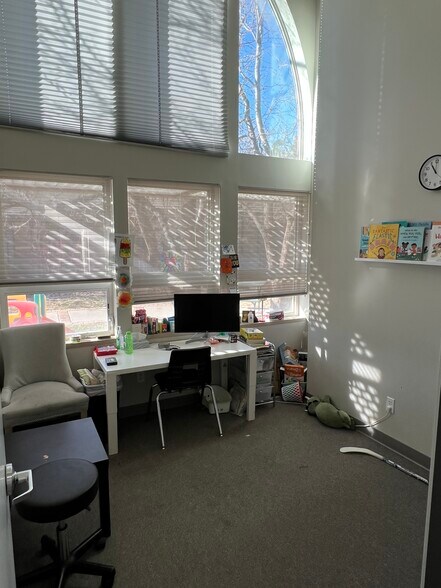 More Photos Of 2 Oakwood Park, Castle Rock Medical For Lease