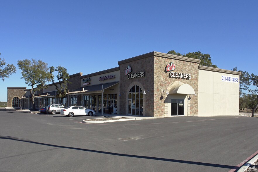 Primary Photo Of 1 Fm-3351 Hwy, Bergheim Unknown For Lease