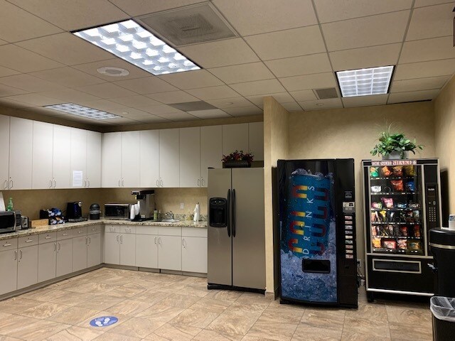 More Photos Of 3020 Old Ranch Pky, Seal Beach Office For Lease