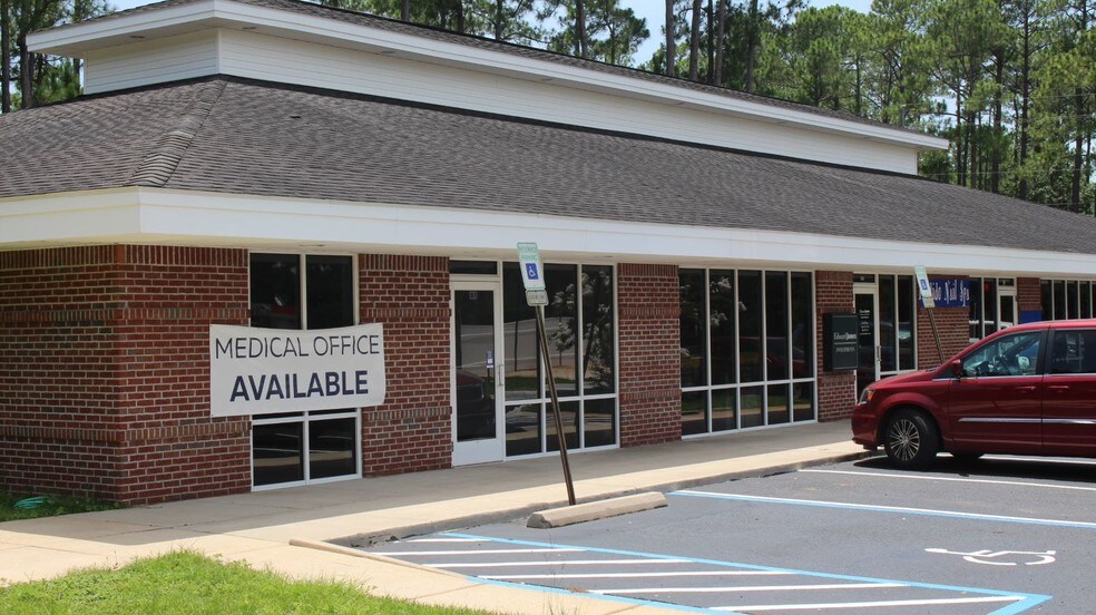 More Photos Of 12385 Sorrento Rd, Pensacola Coworking Space
