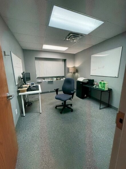 More Photos Of 4155 Old Sibley Memorial Hwy, Eagan Research And Development For Sale