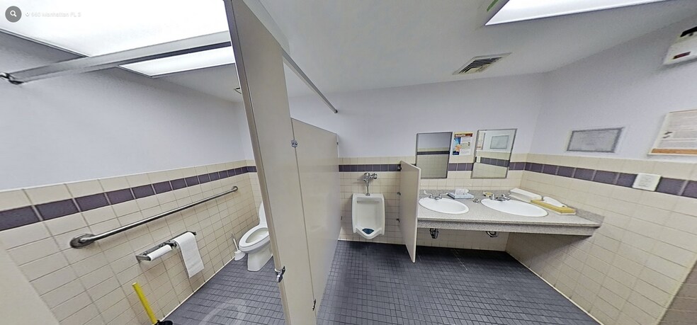 More Photos Of 960 Manhattan Ave, Brooklyn Medical For Lease