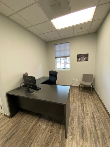 More Photos Of 3223 E Warm Springs Rd, Las Vegas Office For Lease