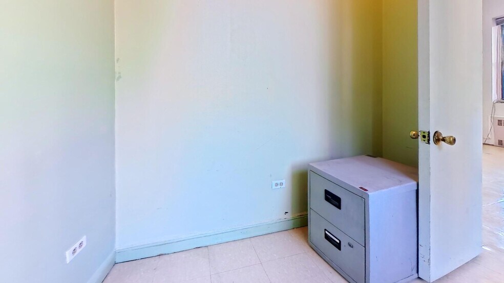 More Photos Of 10 Hanover Pl, Brooklyn Office For Lease