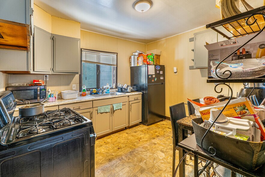 More Photos Of 2820-2824 Bailey Ave, Buffalo Freestanding For Sale