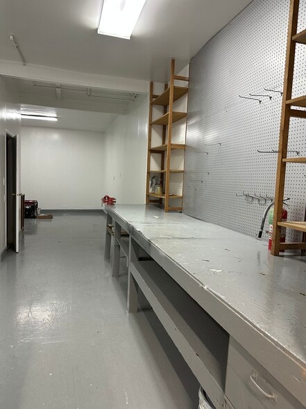 More Photos Of 1202 Electric Ave, Pittsburgh Warehouse For Sale