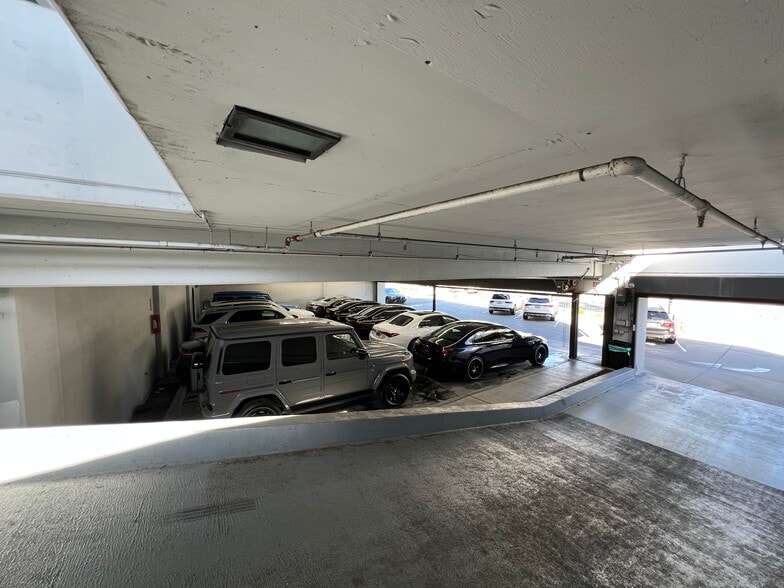 More Photos Of 498 Fremont St, Monterey Auto Dealership For Sale