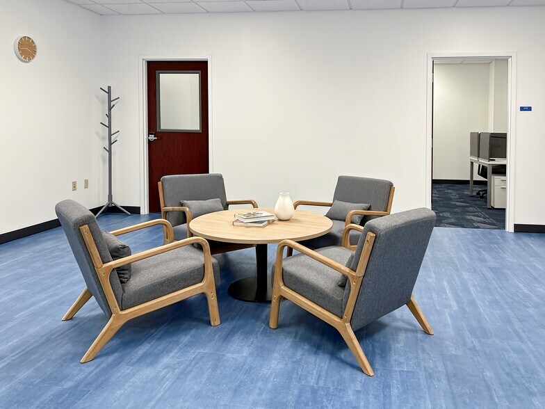 More Photos Of 5030 Corporate Exchange Blvd SE, Grand Rapids Coworking Space