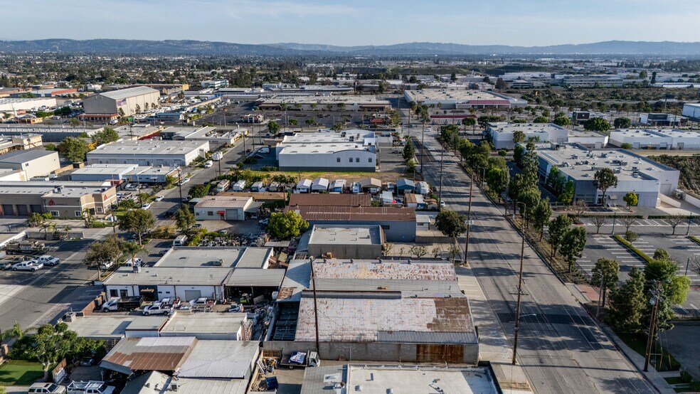 More Photos Of 780 N Todd Ave, Azusa Distribution For Sale