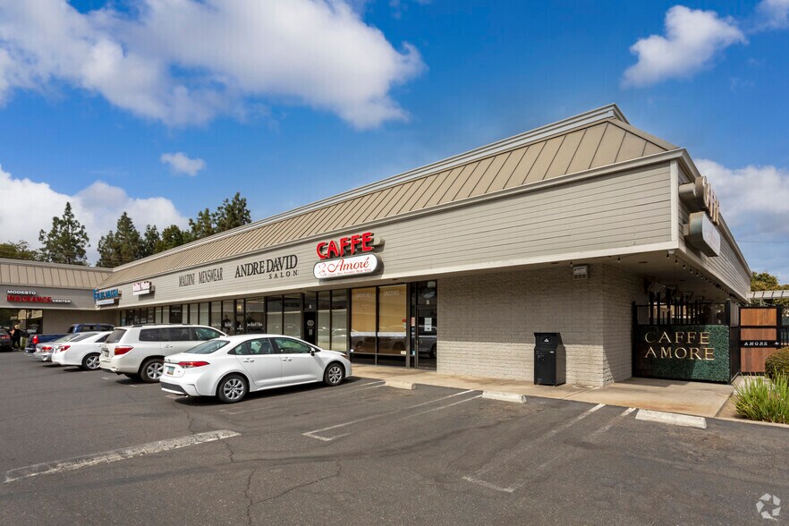 More Photos Of 3025 McHenry Ave, Modesto Unknown For Lease