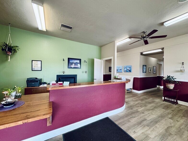 More Photos Of 2976 W Center St, Anderson Medical For Sale