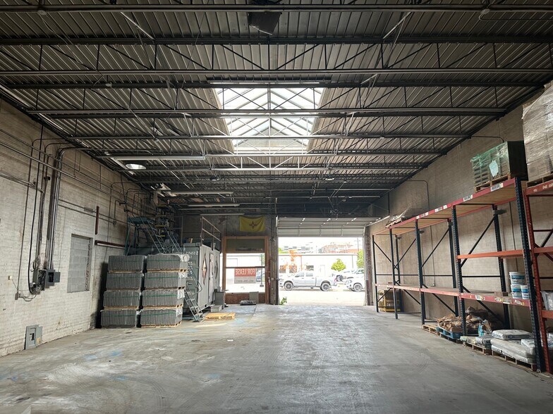 More Photos Of 116 NW 8th St, Oklahoma City Warehouse For Lease