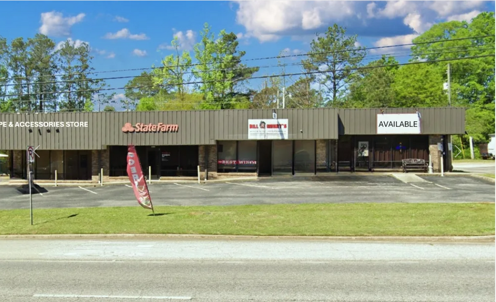 Primary Photo Of 1390 S Forest Ave, Luverne General Retail For Sale