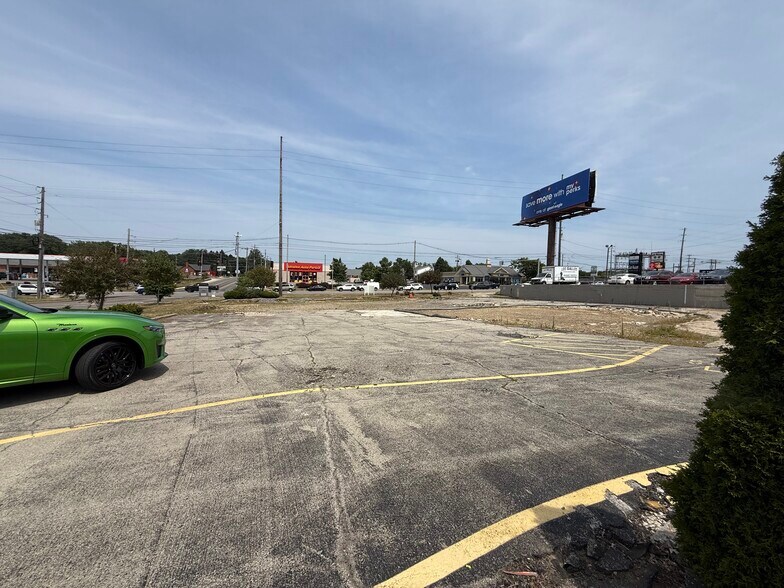 More Photos Of 695 Boardman Canfield Rd, Youngstown Land For Sale