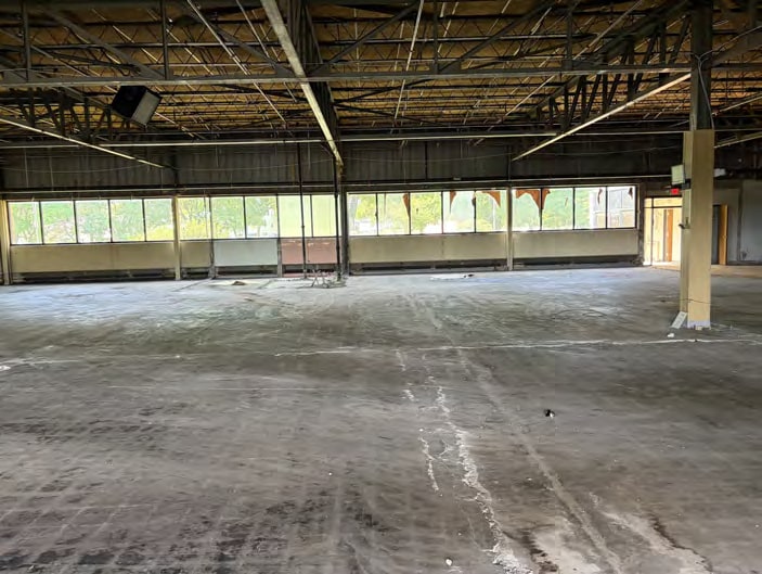 More Photos Of 850 Ladd Rd, Walled Lake Warehouse For Sale
