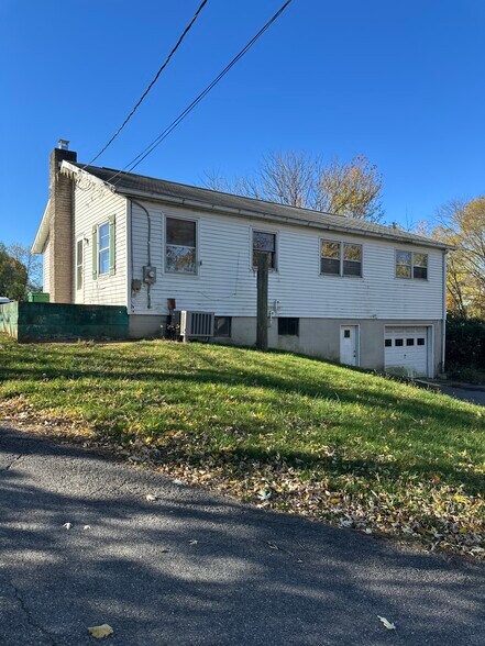 More Photos Of 4615 Lincoln Way E, Fayetteville Land For Sale