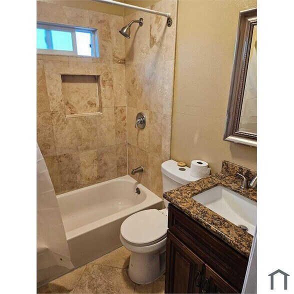 More Photos Of 3737 Whiteside St, Los Angeles Apartments For Sale