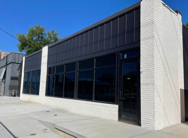 Primary Photo Of 3710 Leavenworth St, Omaha Storefront Retail Office For Sale