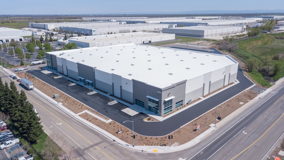 Primary Photo Of 4810 Fite Ct, Stockton Warehouse For Lease