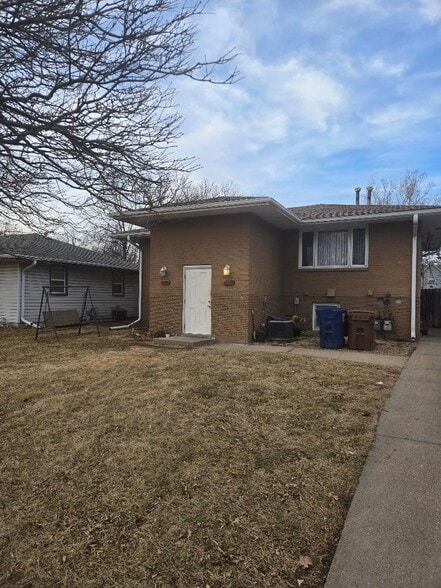 More Photos Of 3210 Y St, Lincoln Multifamily For Sale