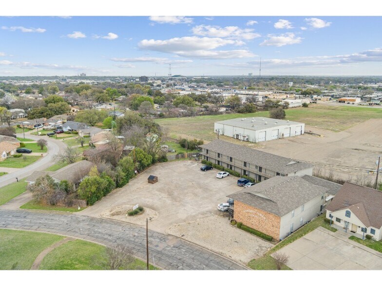 More Photos Of 5506 Kingman St, Waco Apartments For Sale