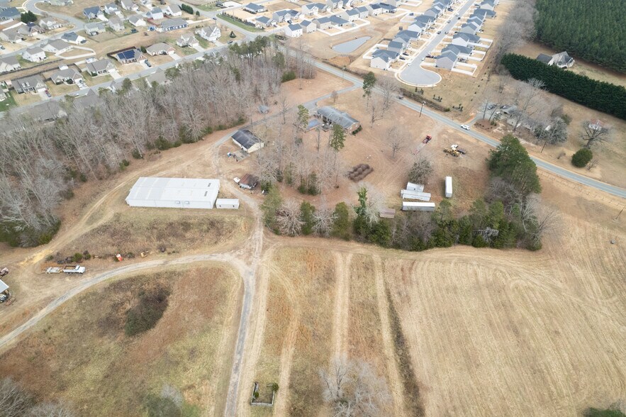 More Photos Of Lacy Holt Road, Graham Land For Sale