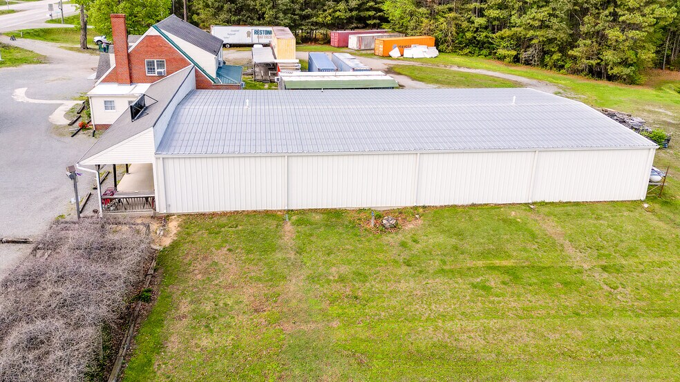 More Photos Of 6663 Highway 58, Buffalo Junction Storefront Retail Office For Sale