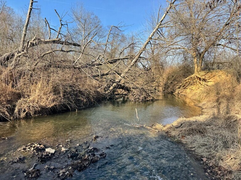 More Photos Of 1050 Stiles Ford Rd, Hodgenville Land For Sale