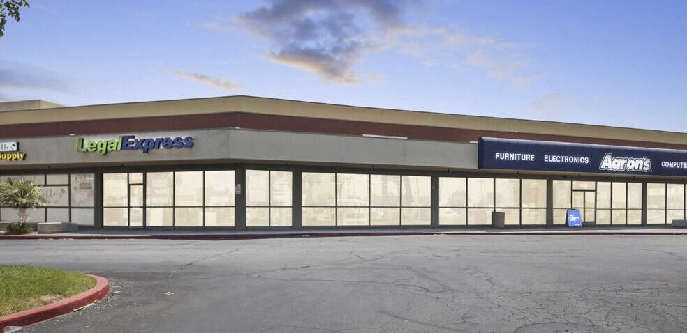 More Photos Of 1072 W Avenue K, Lancaster Storefront For Sale