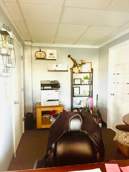 More Photos Of 210 Valdese Ave, Morganton Office For Lease