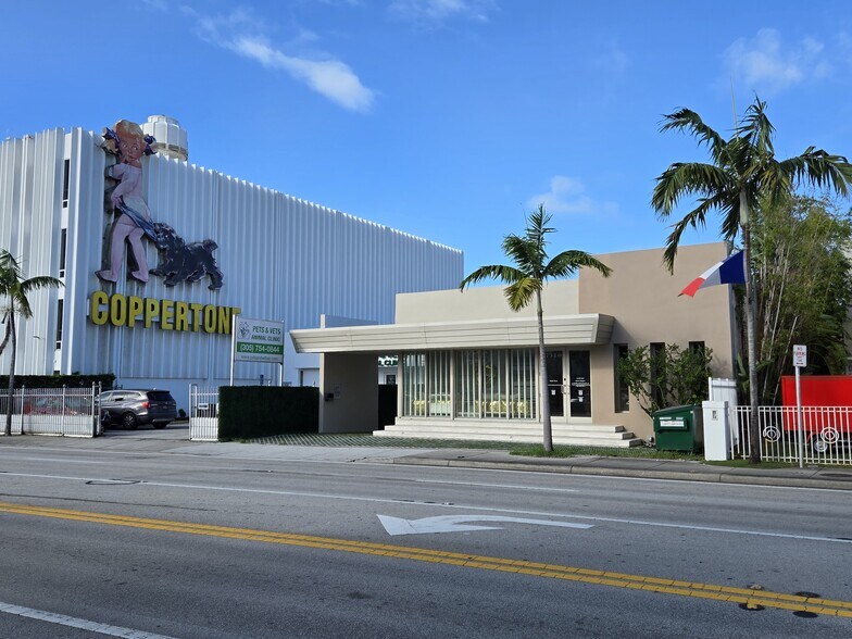 More Photos Of 7320 Biscayne Blvd, Miami Storefront Retail Office For Lease