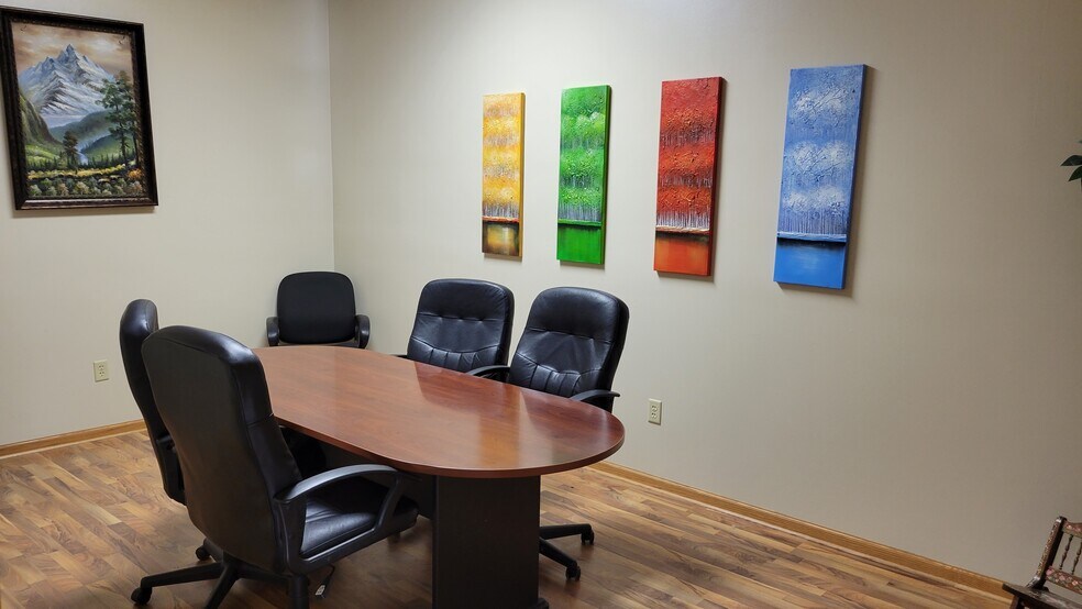 More Photos Of 12732 Lake Blvd, Lindstrom Storefront For Lease